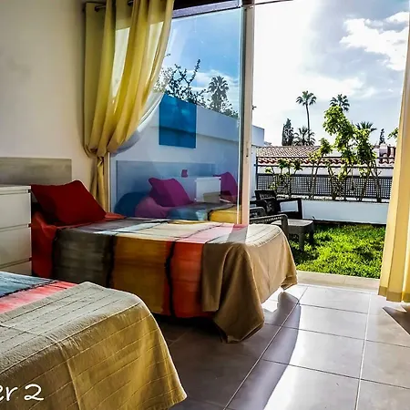 Happy Days Tenerife - Island Village Mini Golf Apartamento Costa Adeje (Tenerife)